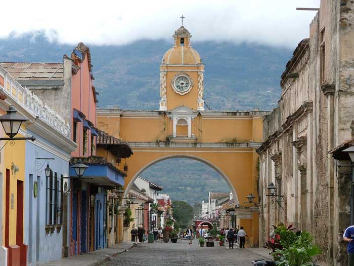 Calle del Arco Antigua Guatemala Calle del Arco Antigua Guatemala